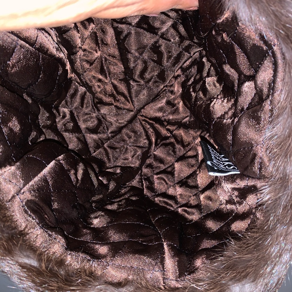 NWT Quilted and Rabbit Fur Hat - Picture 4 of 6